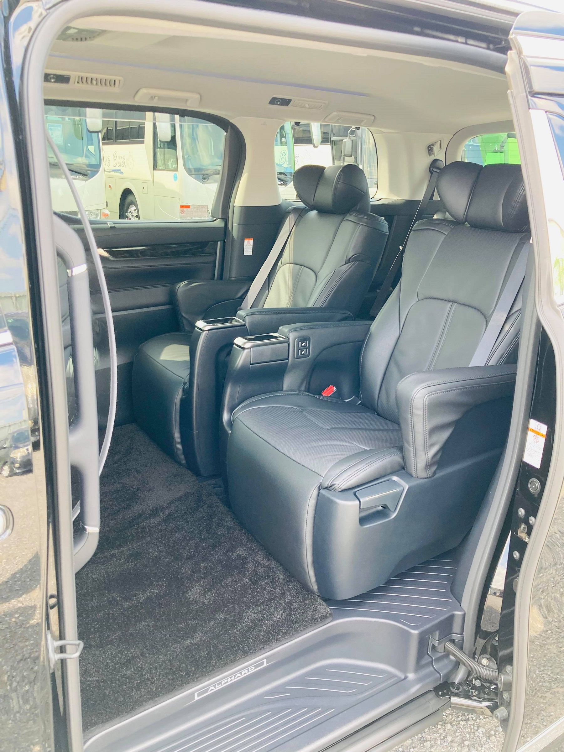 アルファード アクティブバス